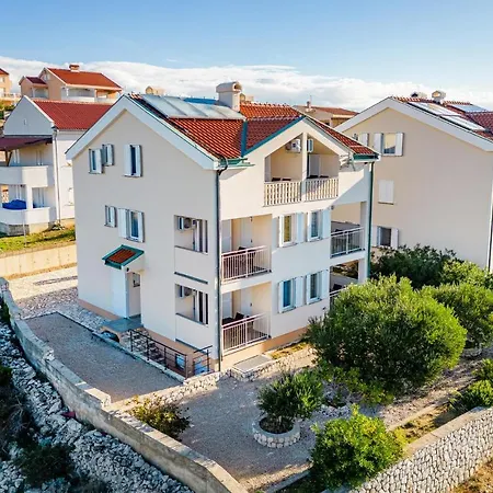 Apartment Sidro